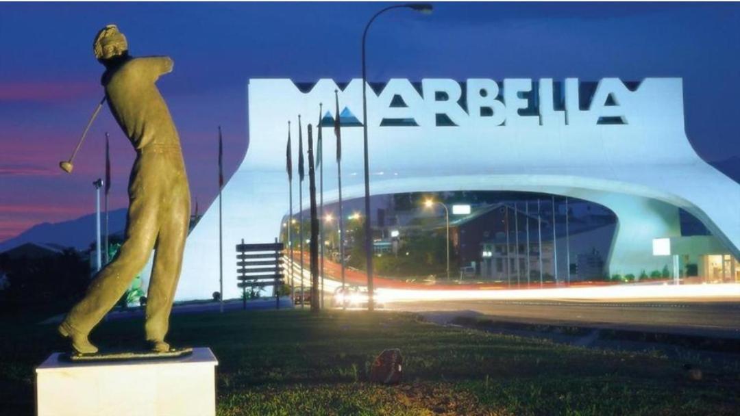 Estudio Cosmopolita マルベーリャ エクステリア 写真